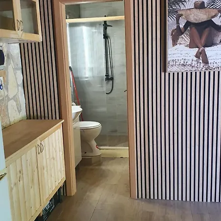 Robinson 2 Feriehus *